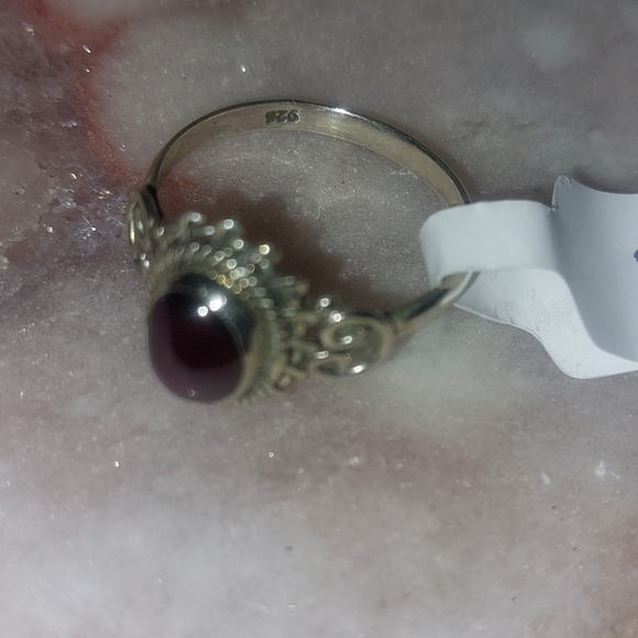 Dainty Garnet Ring Sterling Silver Size 8 - Picture 4 of 5